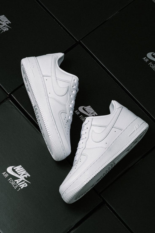 TENIS NIKE AIR FORCE ONE TALLA 4 RÉPLICA